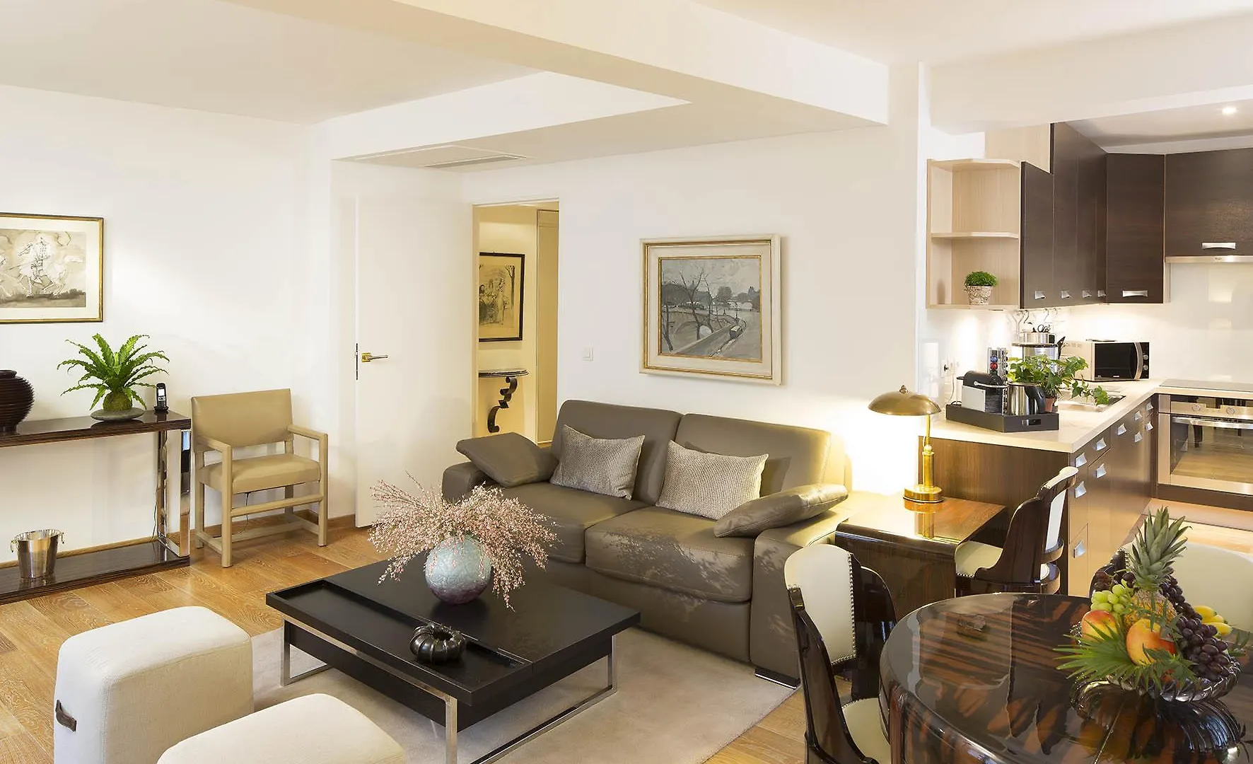 Montmartre Residence Paris Apartment