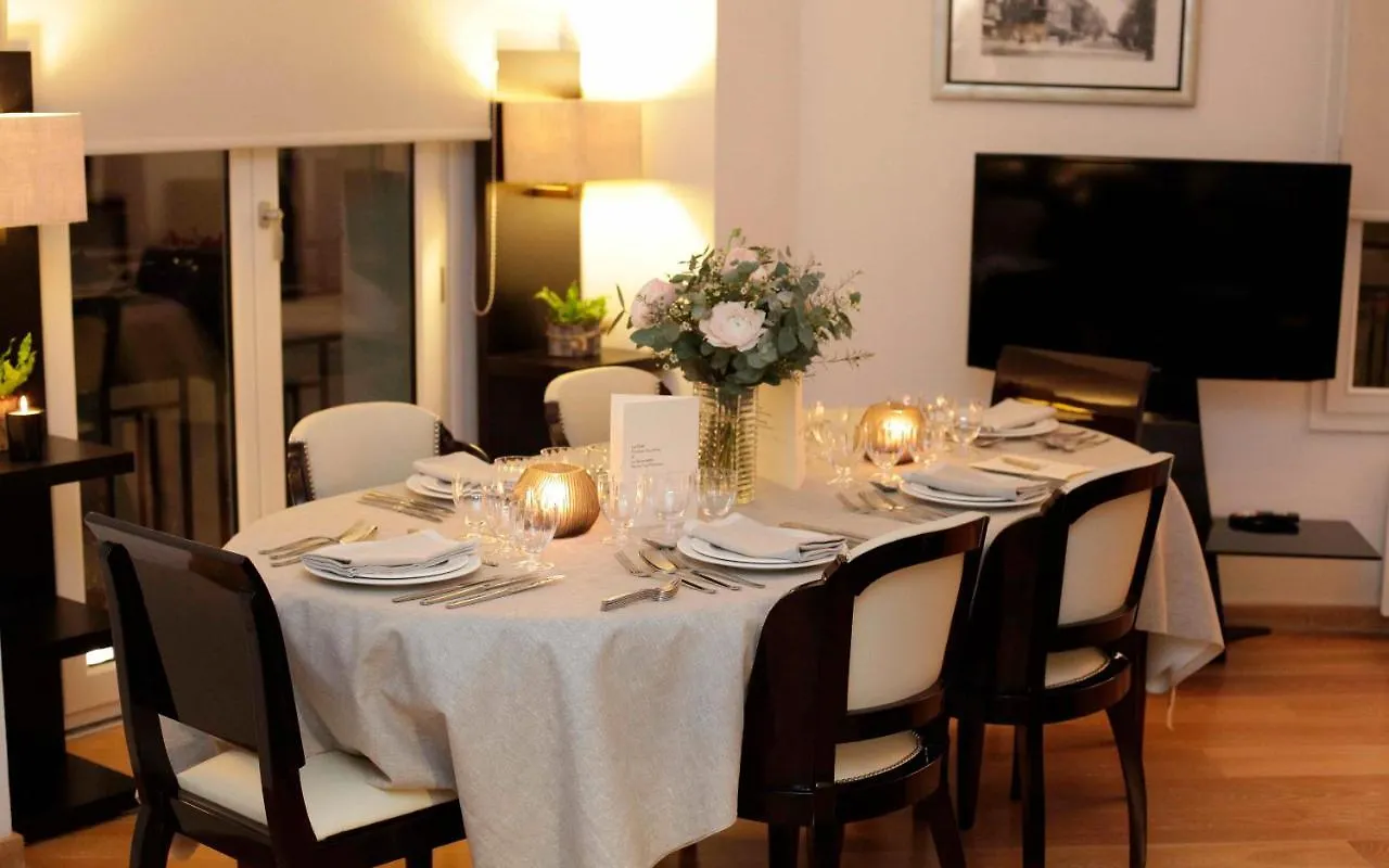 Montmartre Residence Paris Apartment