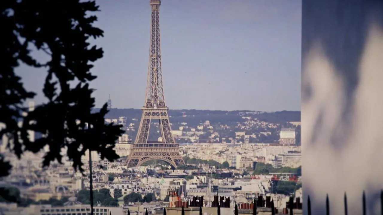 Apartment Montmartre Residence Paris Frankreich