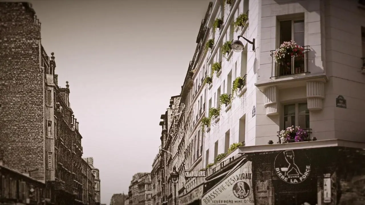 Apartment Montmartre Residence Paris France